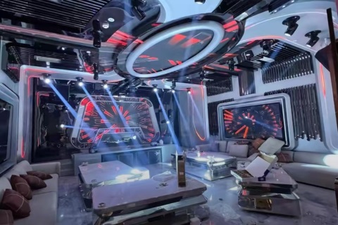 太原商K包间预订_太原首席公馆KTV_十大游戏昏场聚会必去的时尚K歌场所